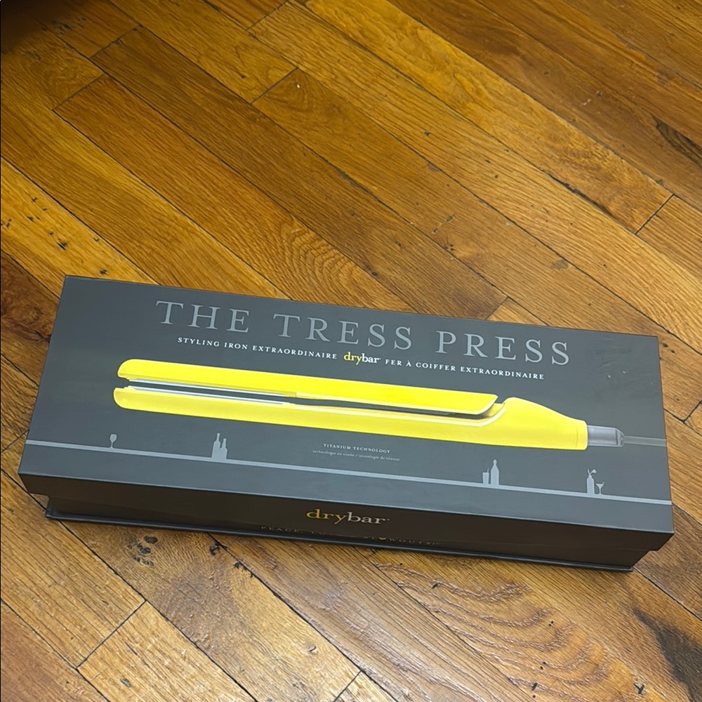 Brand new Drybar  styling Iron